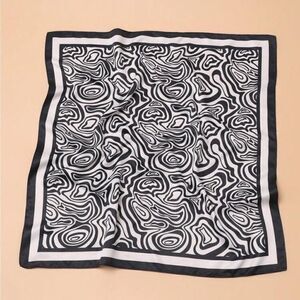 Black and White boho scarf P22